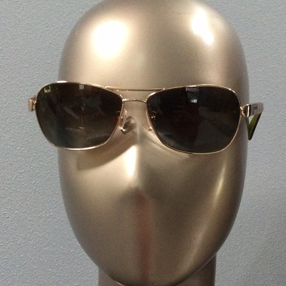 Coach Caroline woman’s polarized sunglasses